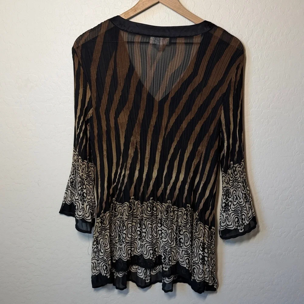 Dress Barn Sequin Animal Print Sheer Crinkle Shirt Blouse Size XL - Picture 6 of 6
